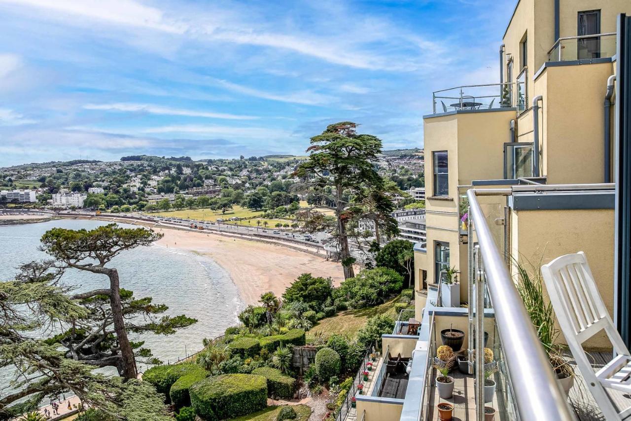 Apartment A7 Masts - Striking Beach Bolthole With Beautiful Sea Views Private Balcony & Parking *